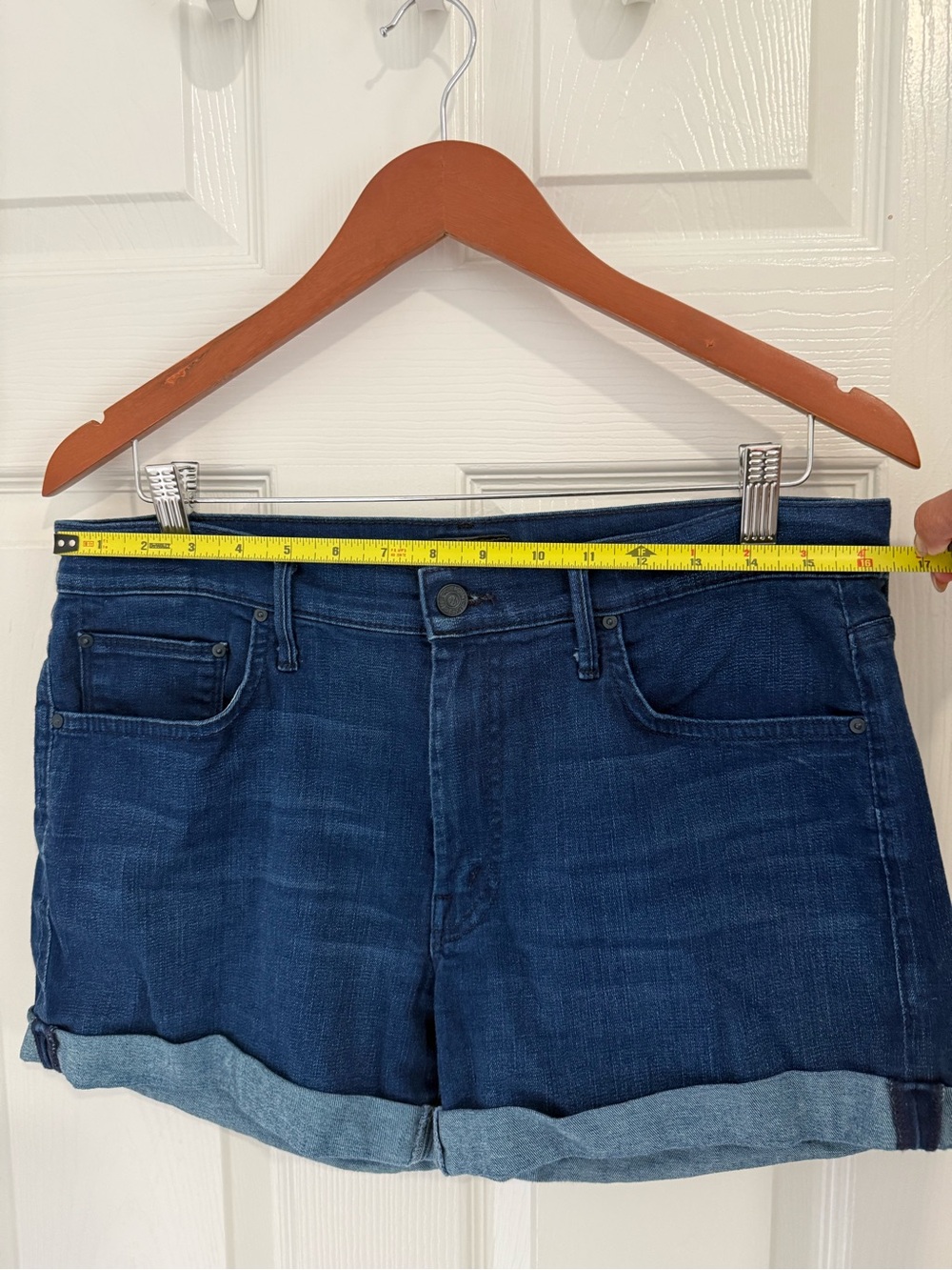 MOTHER The Drop Off Cuff Bright Eyes Denim Shorts Size 30 - Picture 11 of 13